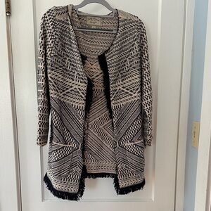 Vintage Lucky Brand Navy and Cream Aztec 3/4 sleeved Cardigan with pockets